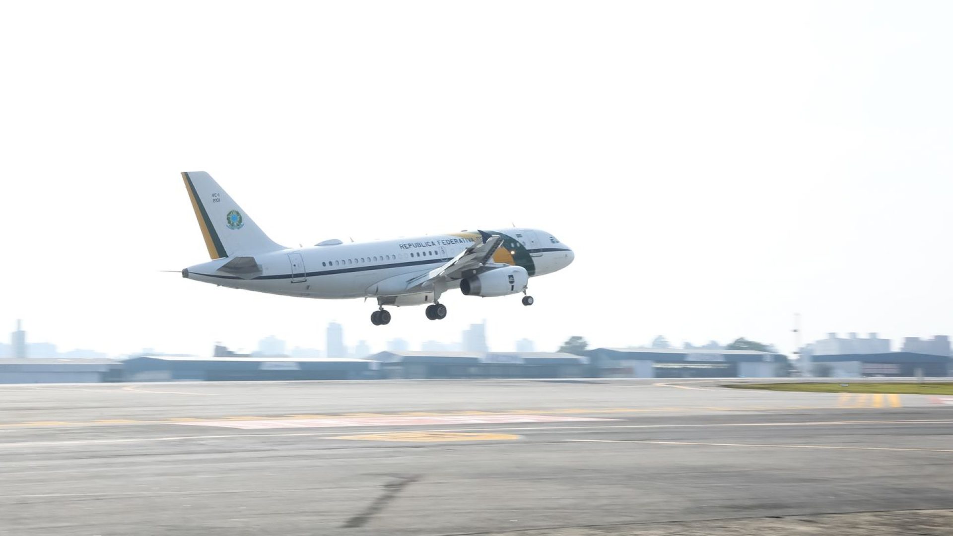 © Clauber Cleber Caetano/PR