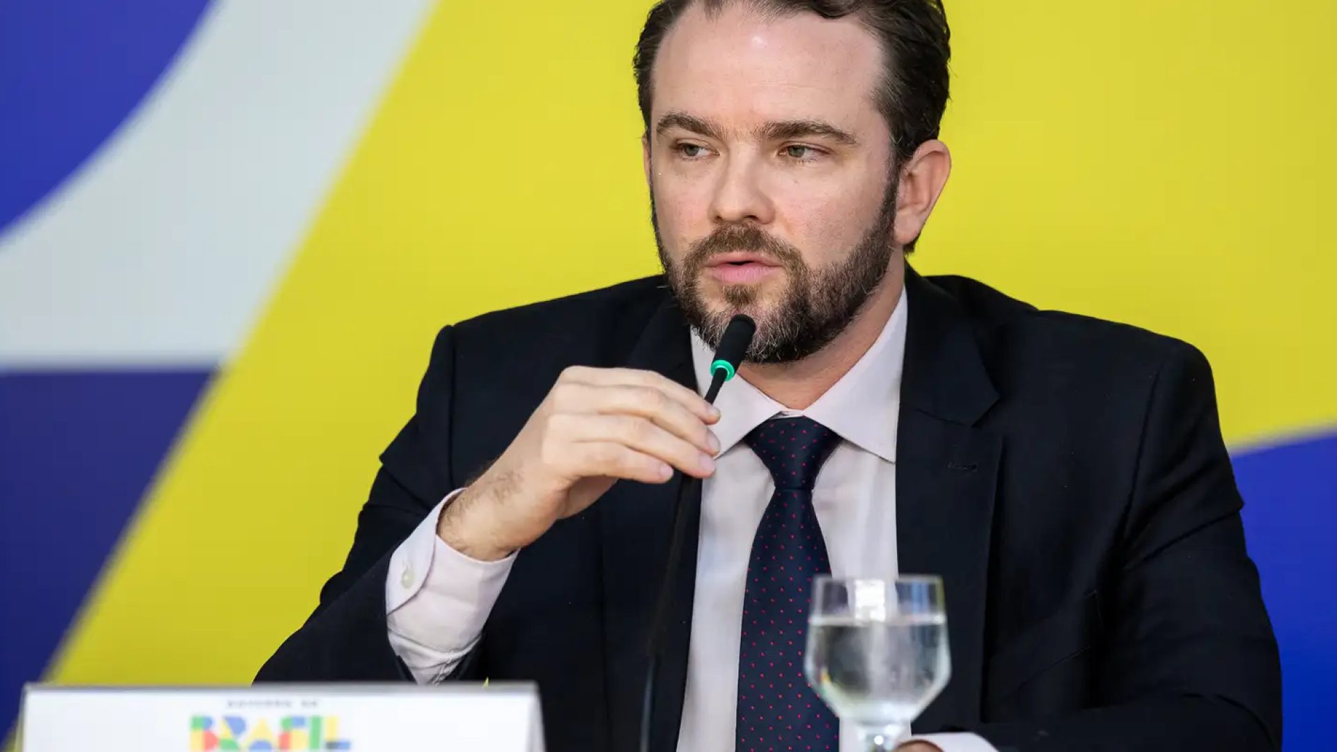 © Washington Costa/MF