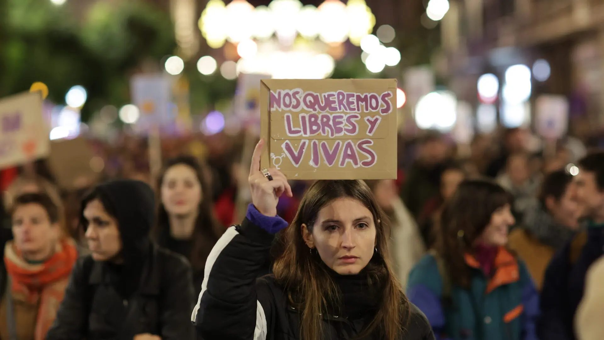 Manifestación contra la violencia de género 25N en BarcelonaMiquel Taverna