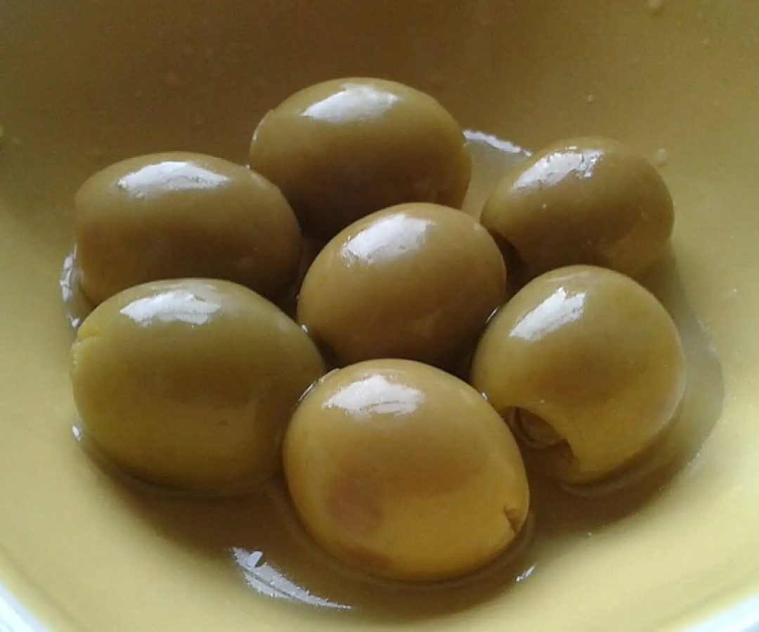 Las aceitunas tendrán que detallar con claridad los ingredites de sus rellenos.Wikimedia commons