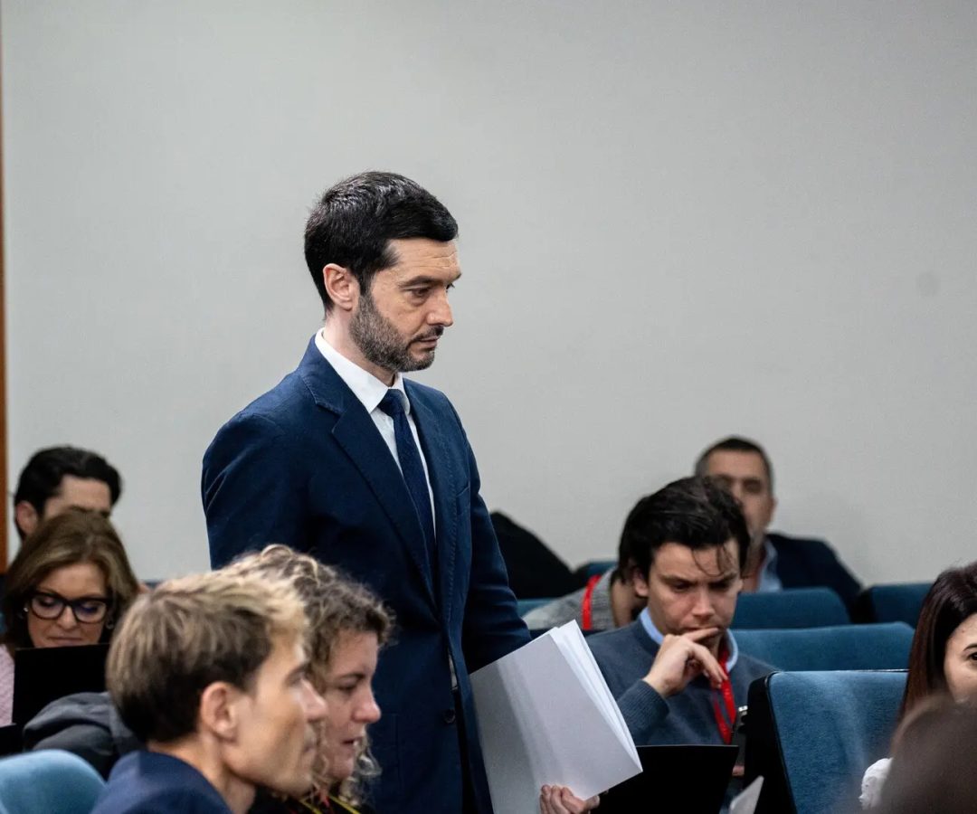 El ministro de Derechos Sociales, Consumo y Agenda 2030, Pablo Bustinduy, durante una rueda de prensa tras la reunión del Consejo de Ministros, a 10 de febrero de 2026, en Madrid.&nbsp;Gabriel Luengas / EP