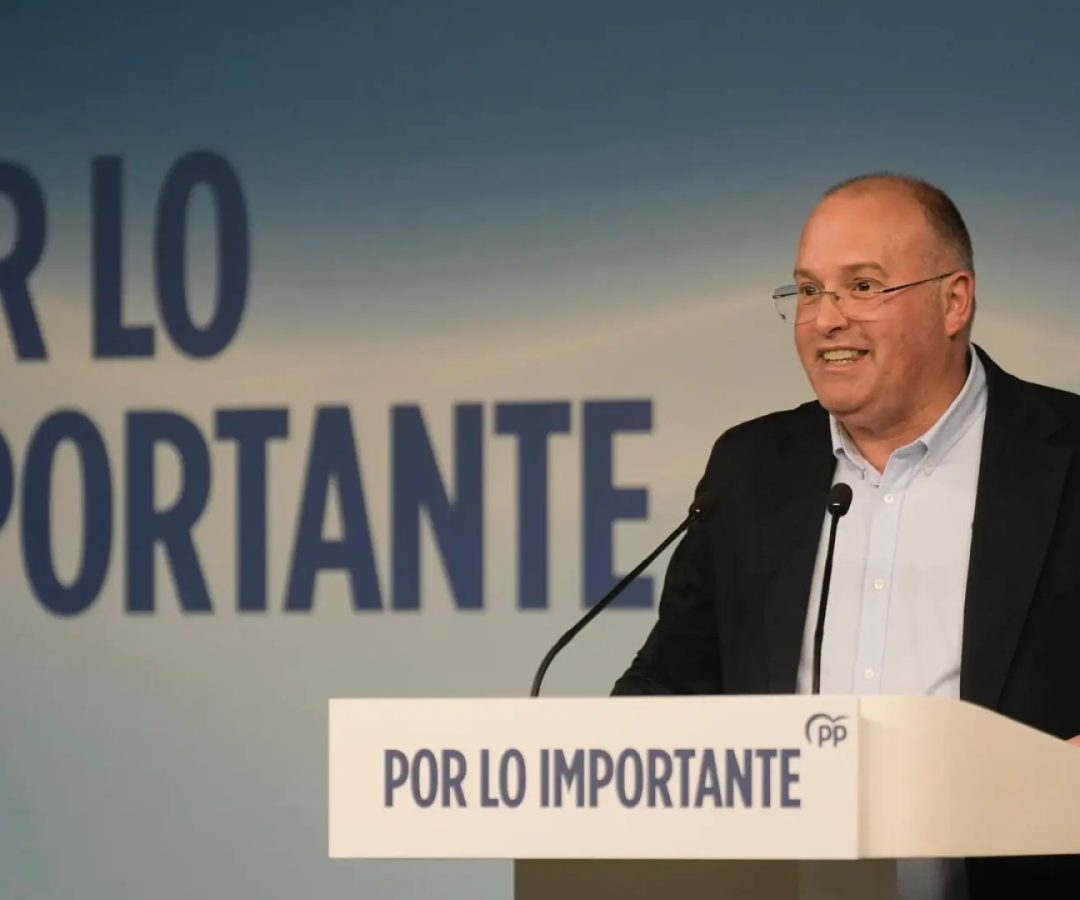 El secretario general del Partido Popular, Miguel Tellado, en una rueda de prensa.
