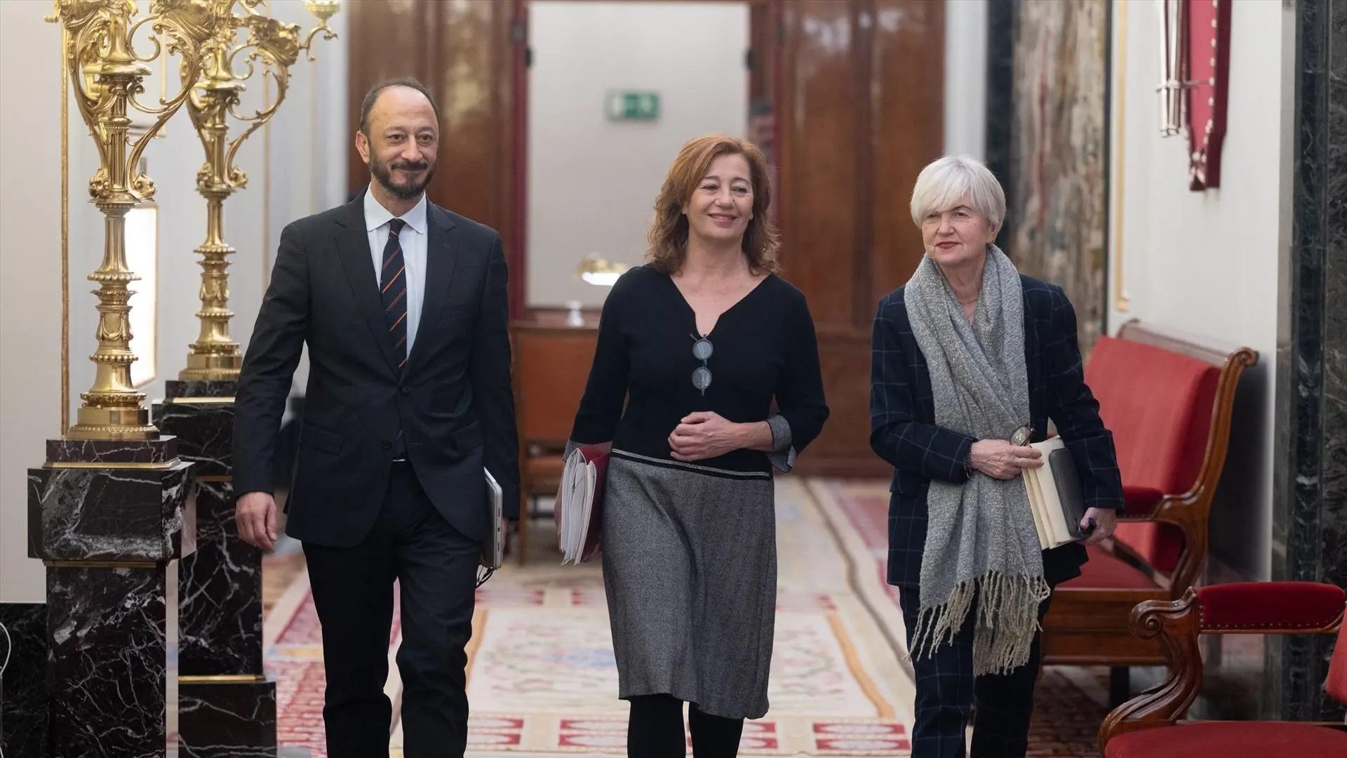 El vicepresidente de la Mesa del Congreso, Alfonso Rodríguez de Celis, la presidenta Francina Armengol y la secretaria segunda, Isaura Leal Fernández, en una imagen de archivo.Europa Press