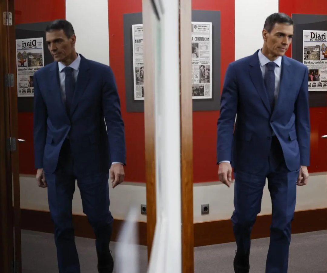 El presidente del Gobierno, Pedro Sánchez, tras el Consejo de Ministros extraordinario.EFE