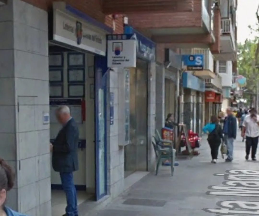 Administración de Loterías de Castelldefels, Barcelona.GOOGLE STREET VIEW