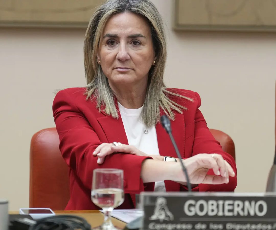 La ministra de Educación, Formación Profesional y Deportes, Milagros Tolón, en la Comisión correspondiente en el Congreso de los Diputados, este miércoles en Madrid.&nbsp;EFE/ Borja Sanchez-Trillo