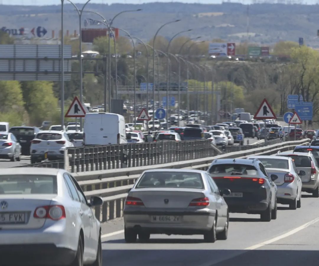Estado del tráfico en la A3, autovía de Valencia, en sentido salida de Madrid este miércoles.EFE