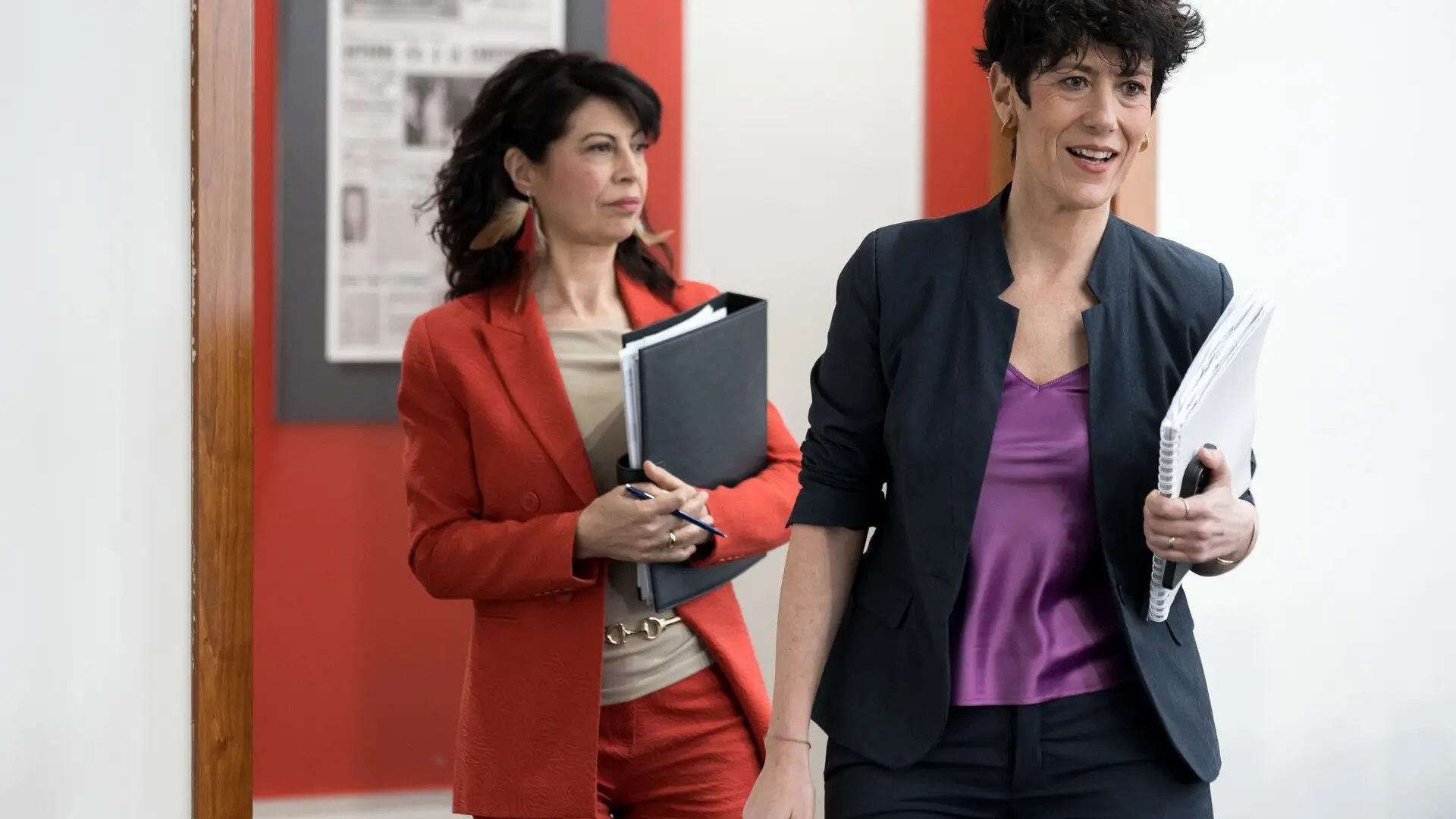 &nbsp;La ministra de Igualdad, Ana Redondo, y la ministra de Inclusión, Seguridad Social y Migraciones de España, Elma Saiz.Diego Radamés/Europa Press