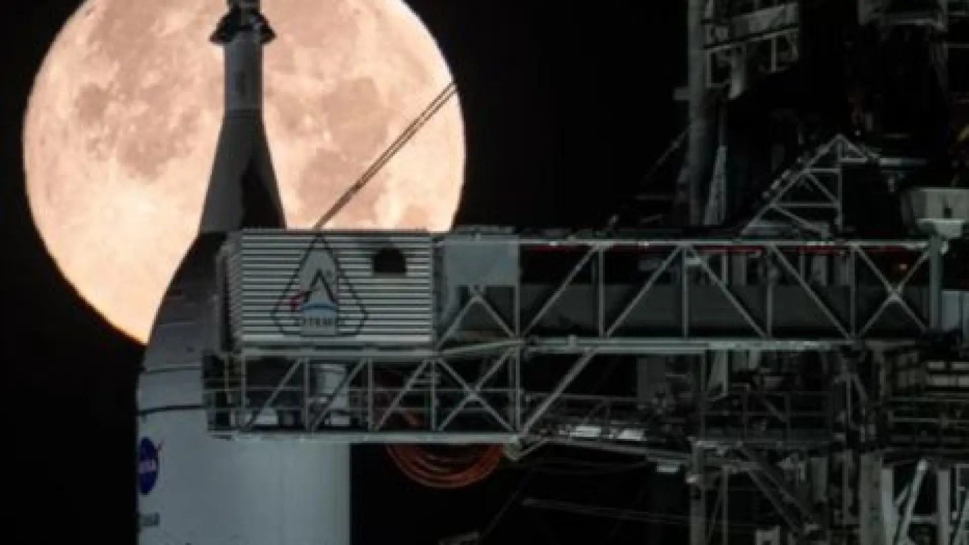 Bulos sobre la misión espacial Artemis II.Maldita.es