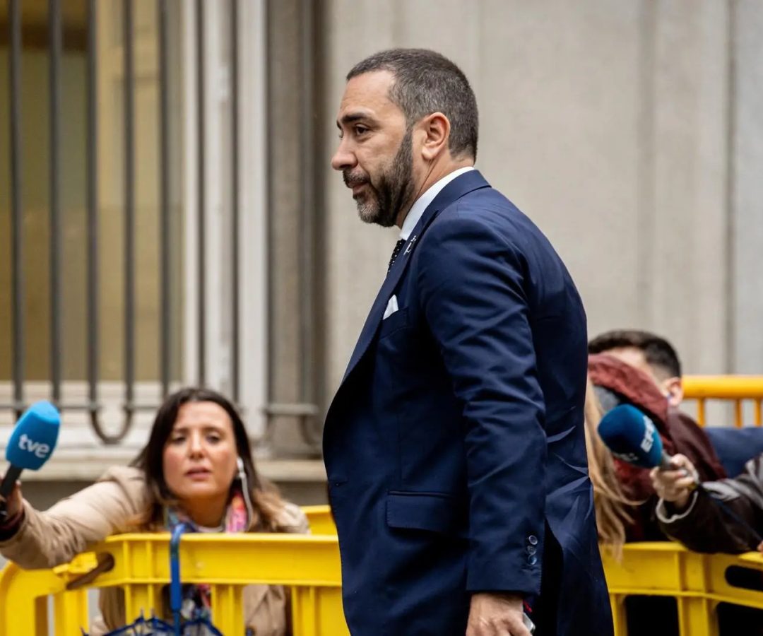 El empresario Víctor de Aldama a su llegada al Tribunal Supremo, a 29 de abril de 2026.Gabriel Luengas - Europa Press