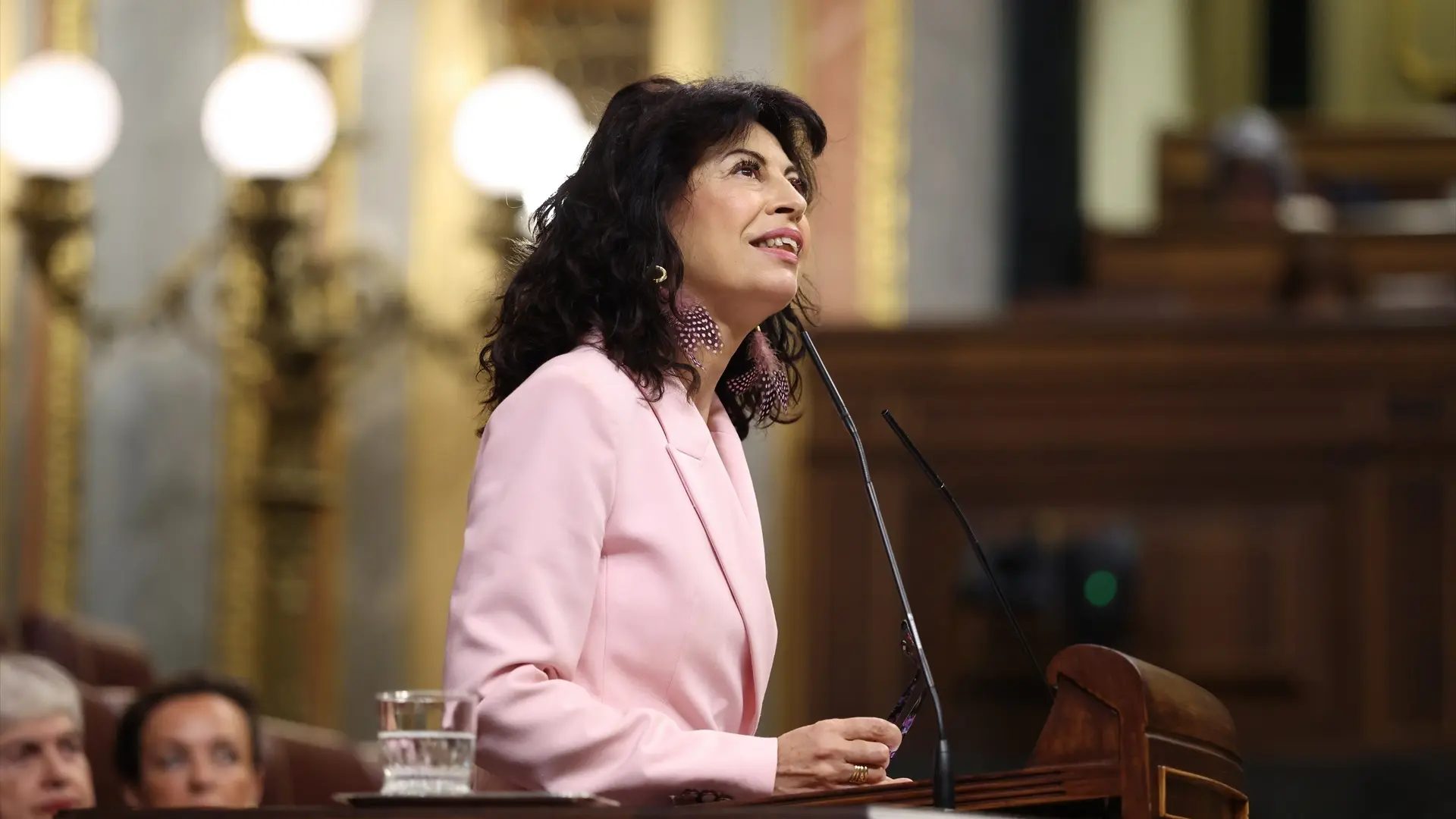 La ministra de Igualdad, Ana Redondo, durante una sesión plenaria en el Congreso, a 30 de abril de 2026, en Madrid (España).Europa Press