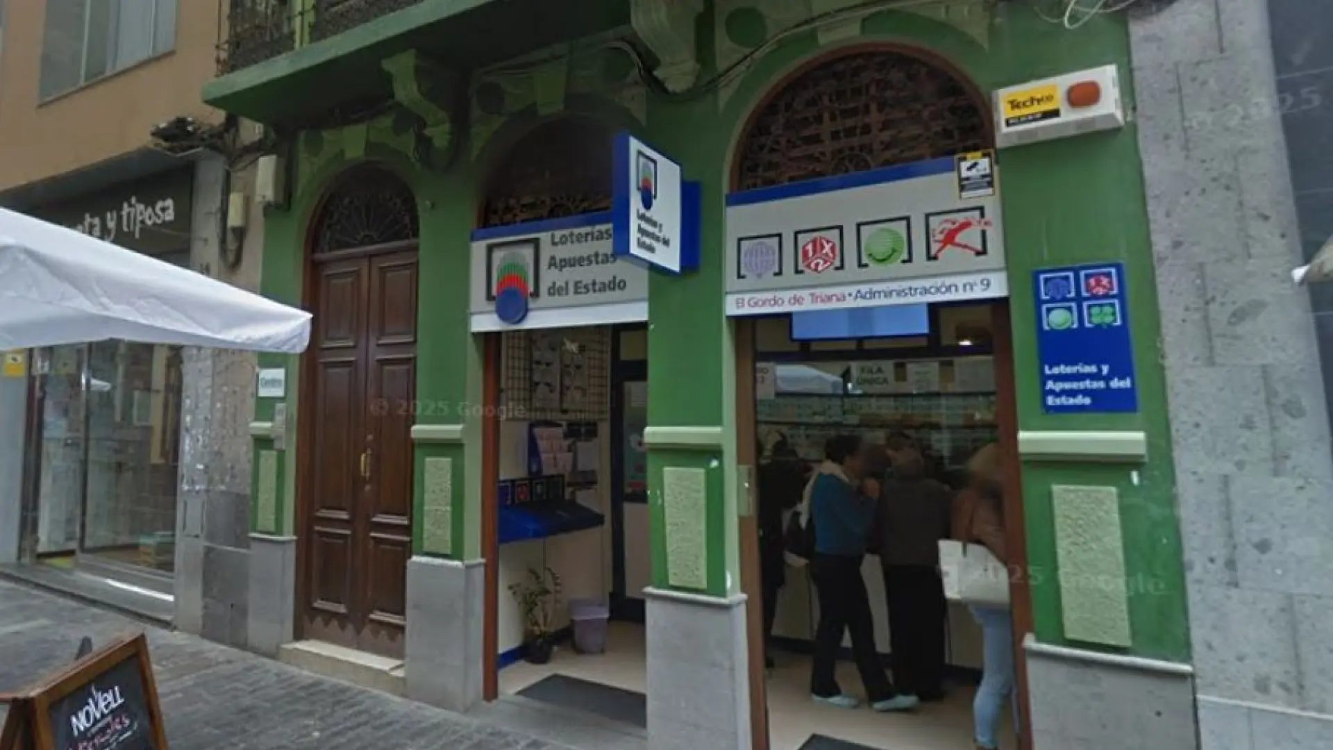 Administración de Lotería nº9 de Las Palmas de Gran Canaria, en la calle Constantino 12, donde ha tocado el acierto de segunda categoría del sorteo de Euromillones del 1 de mayo de 2025Google Maps