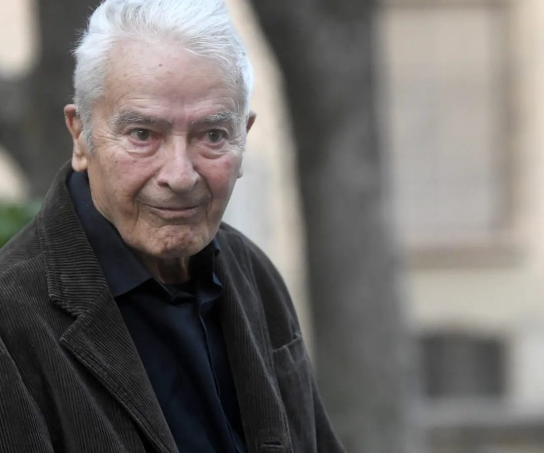 Fotografía de archivo (28/10/2021), del artista gráfico José María Cruz Novillo.EFE