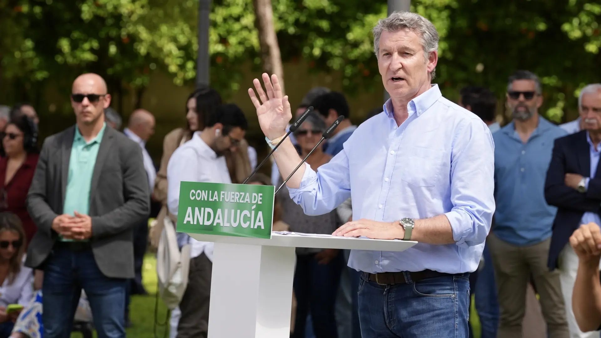 El presidente nacional del Partido Popular, Alberto Núñez Feijóo, este domingo en un acto en Jerez de la Frontera.EFE