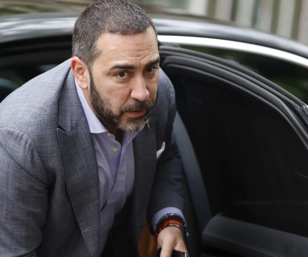 Víctor de Aldama a su llegada al Tribunal Supremo en Madrid, el pasado lunesJavier Lizón