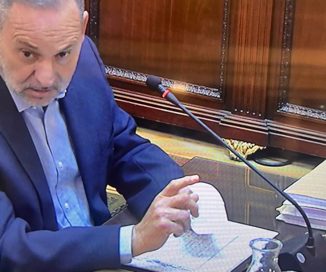 El exministro Ábalos durante su declaración ante la Sala Segunda del Supremo, este lunes.