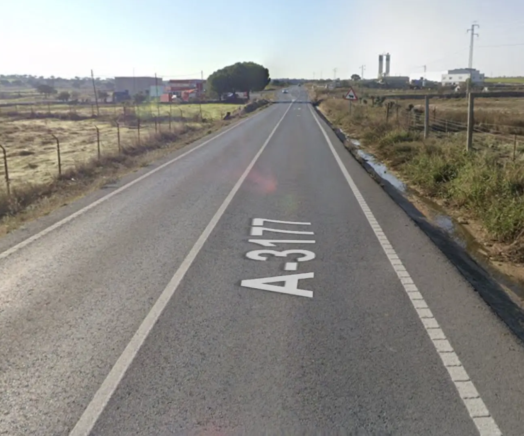 una colisión entre un turismo y un tractor, ocurrida este martes por la tarde en el kilómetro seis de la carretera A-3177, a su paso por Añora.GOOGLE MAP
