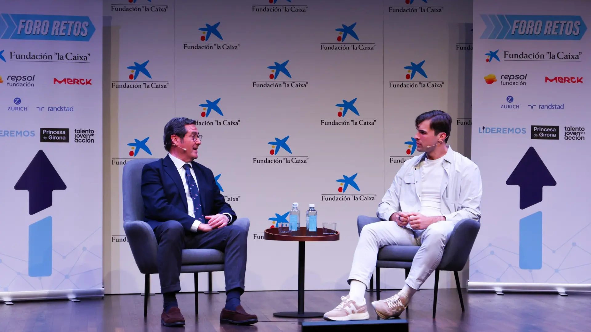 ​El presidente de la CEOE, Antonio Garamendi, ha protagonizado otra de las conversaciones estratégicas junto al Presidente de Lideremos, Tomàs GüellForo Retos