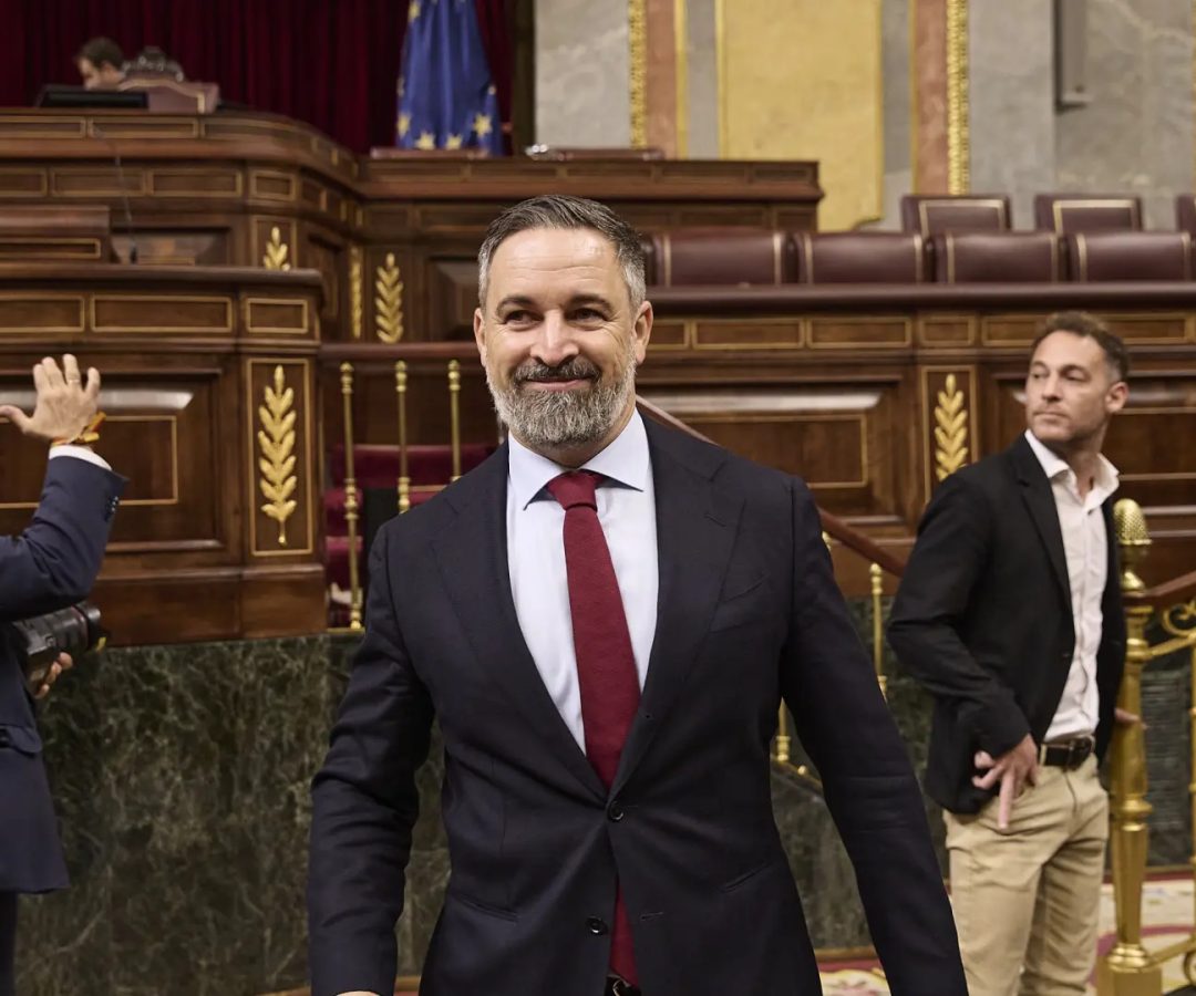 El presidente de Vox, Santiago Abascal, durante una sesión plenaria en el Congreso de los Diputados.JESUS HELLIN / STUDIOMEDIA19