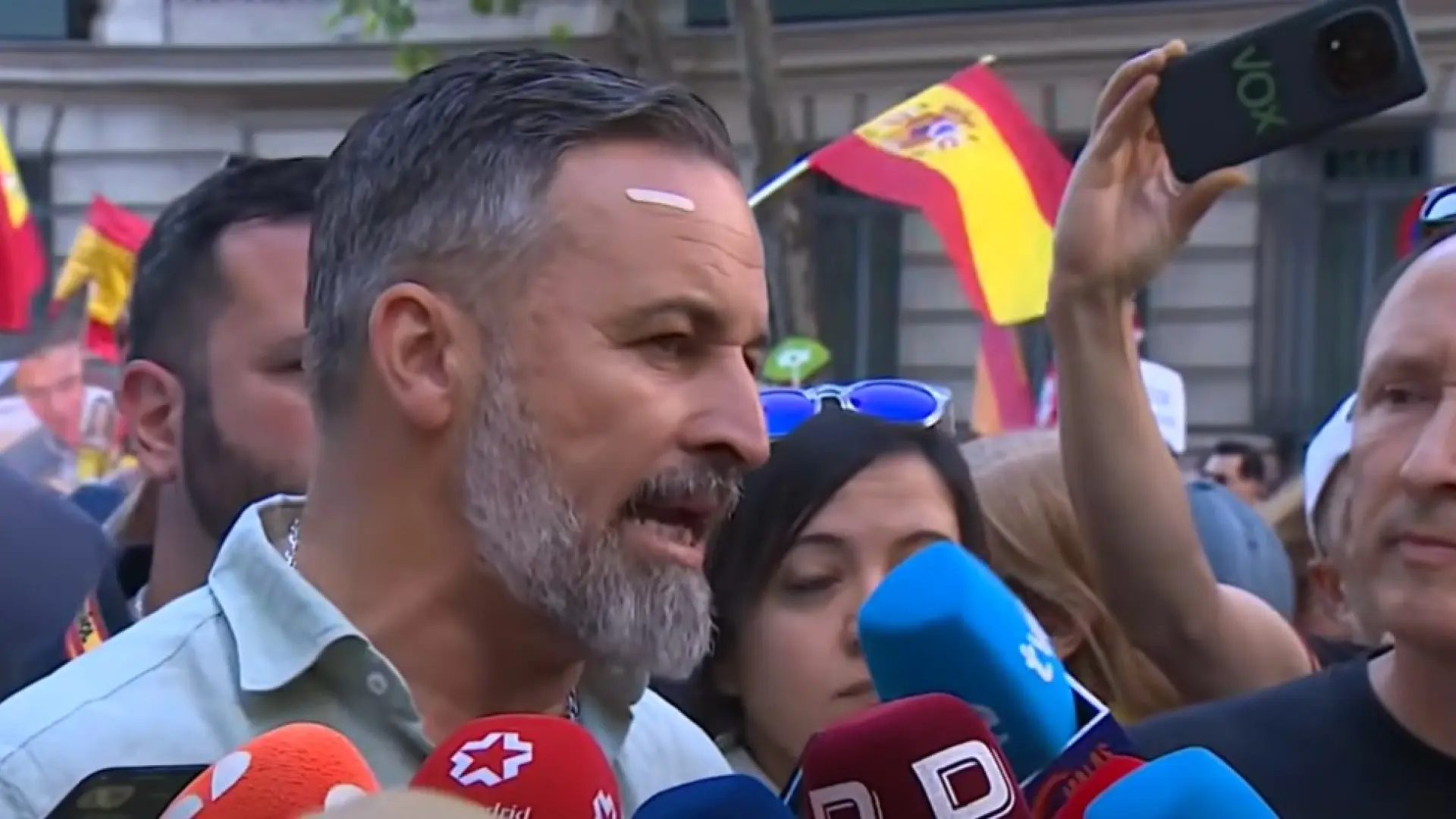 Santiago Abascal en la manifestación ciudadana contra los escándalos de corrupción que acechan al PSOE.RTVE