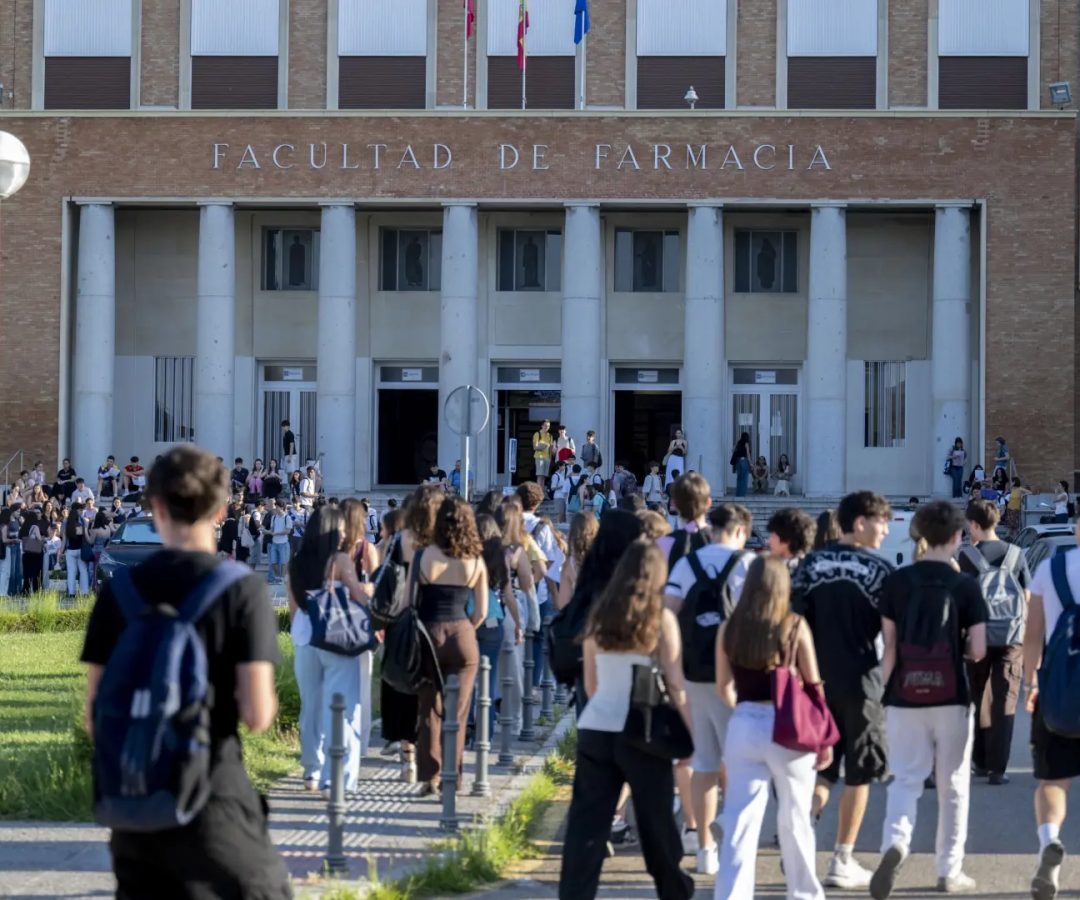 Alumnos en la Universidad Complutense de Madrid.EP