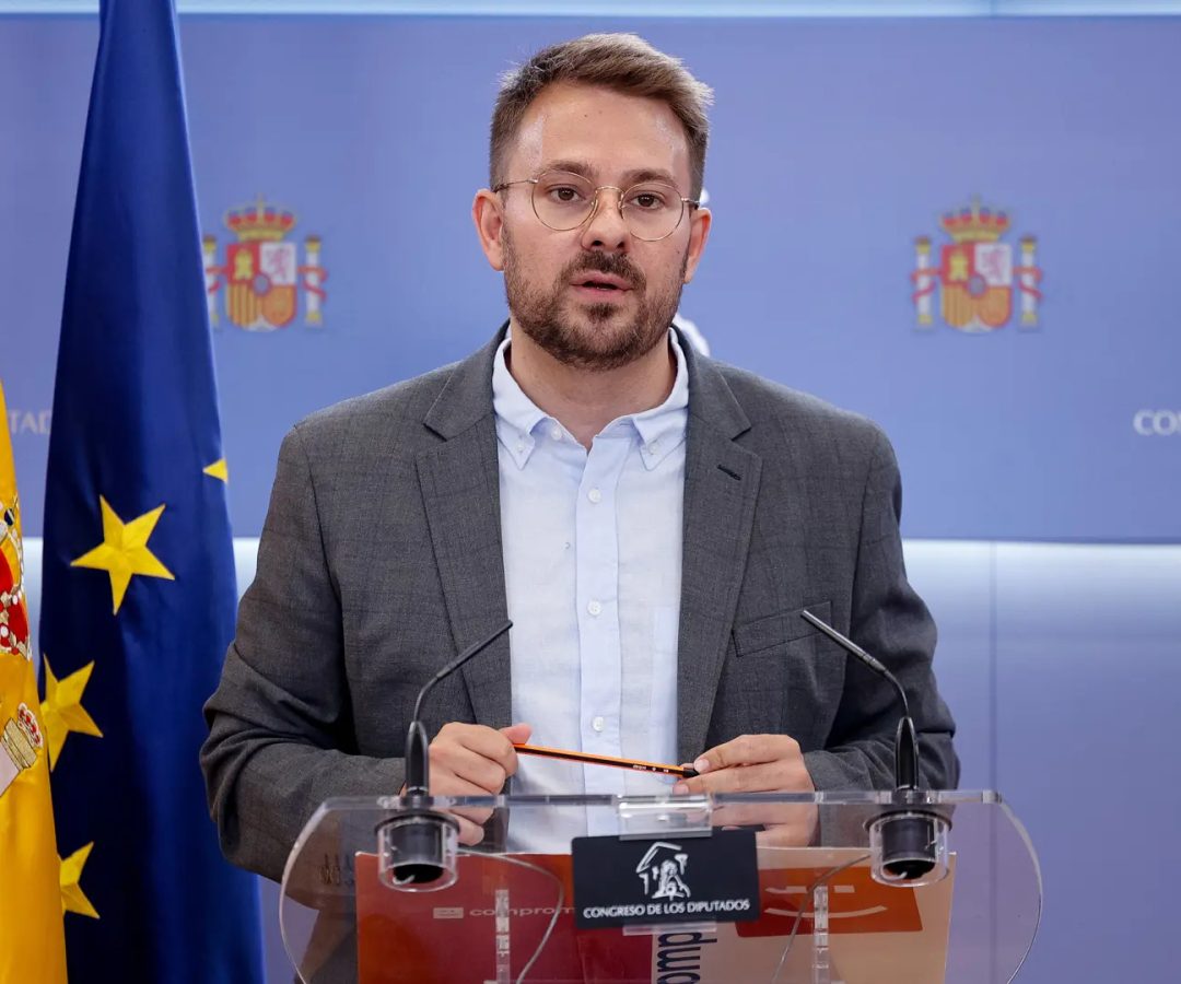 El portavoz adjunto de Sumar y diputado de Compromís, Alberto Ibañez.EFE