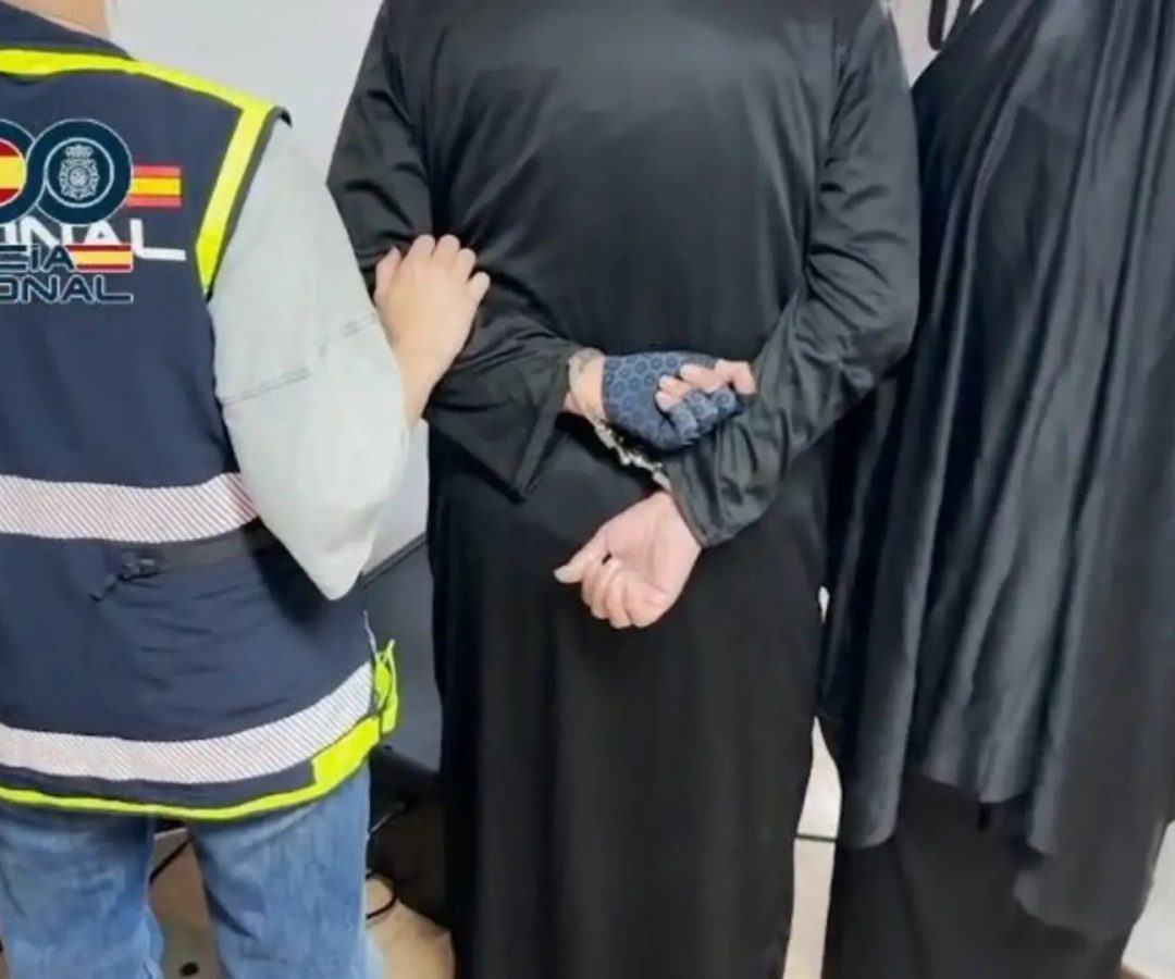 Dos de los detenidos que atracaron una joyería en Ciudad Lineal el 10 de junio de 2026.POLICÍA NACIONAL