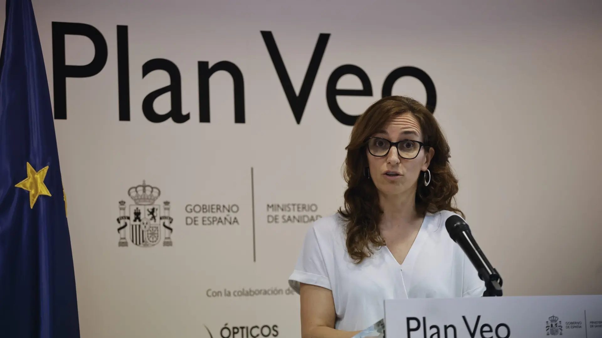 La ministra de Sanidad, Mónica García, durante la presentación de la Campaña del Plan Veo.EFE