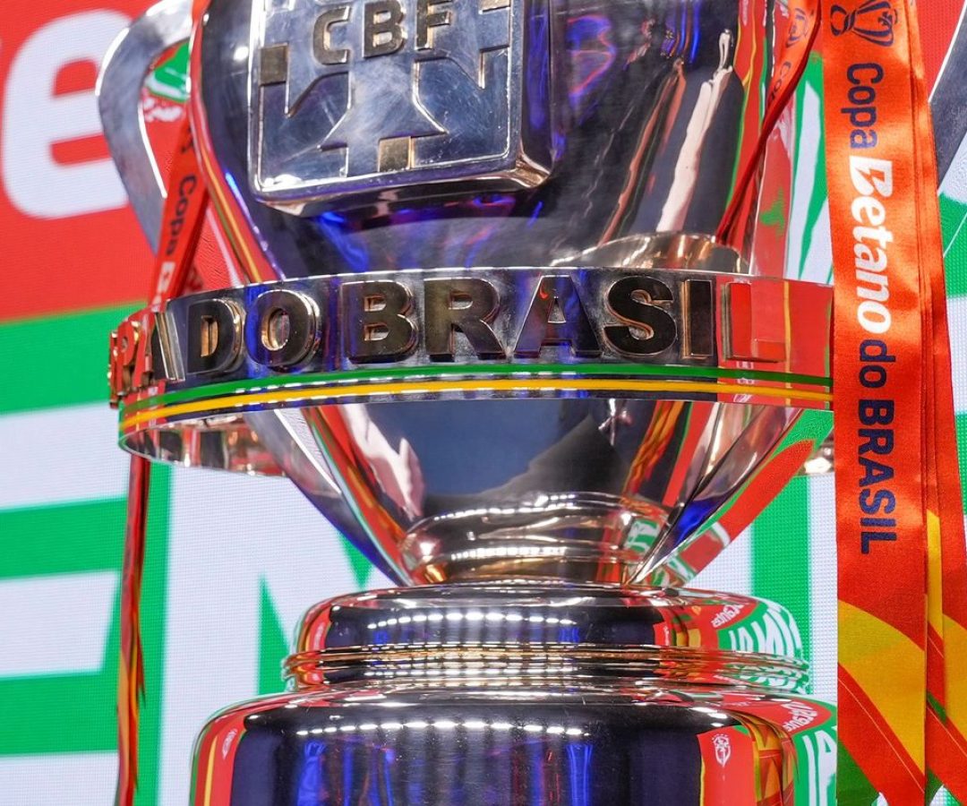 copa_do_brasil_taca_cbf.jpg