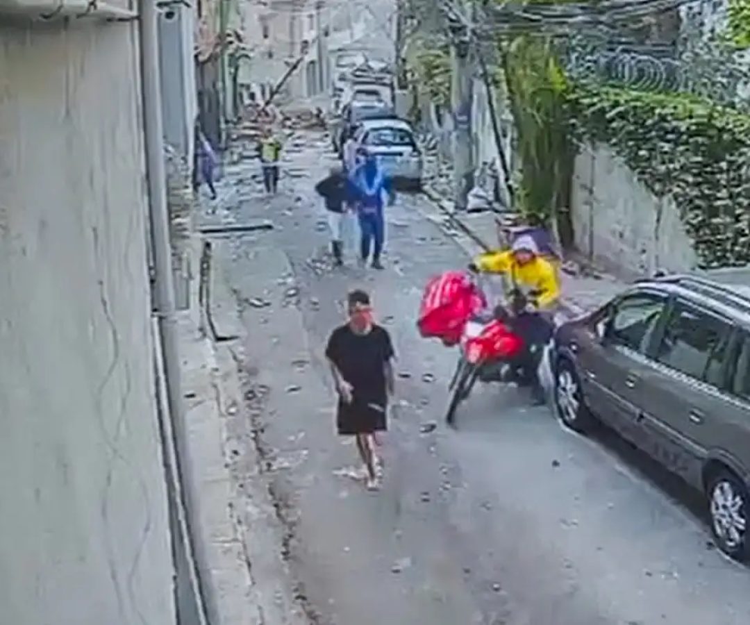 © Frame Câmera de segurança