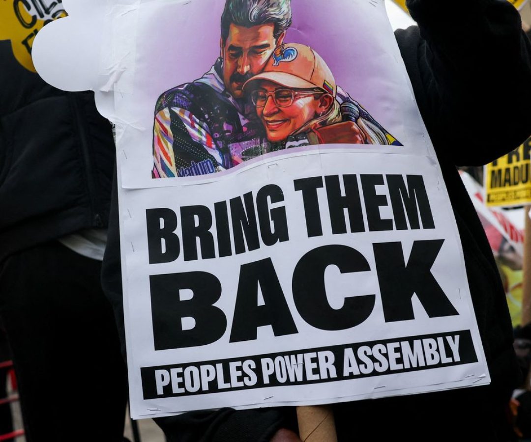 © SHANNON STAPLETON