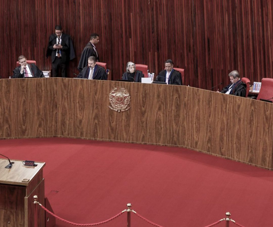 © Alejandro Zambrana/Secom/TSE